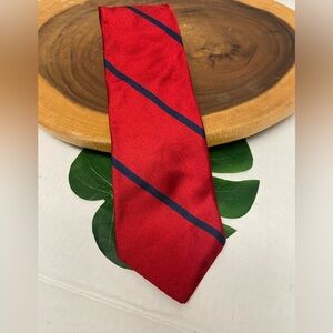 Van Huesen Rex Striped Silk Tie